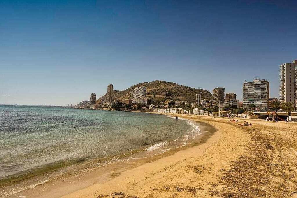 Apartmán Oasis II Apartamento Playa Albufereta Alicante Exteriér fotografie